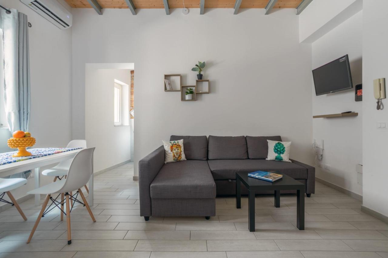 Casa Dei Quattro Canti B&B Palermo Exteriör bild