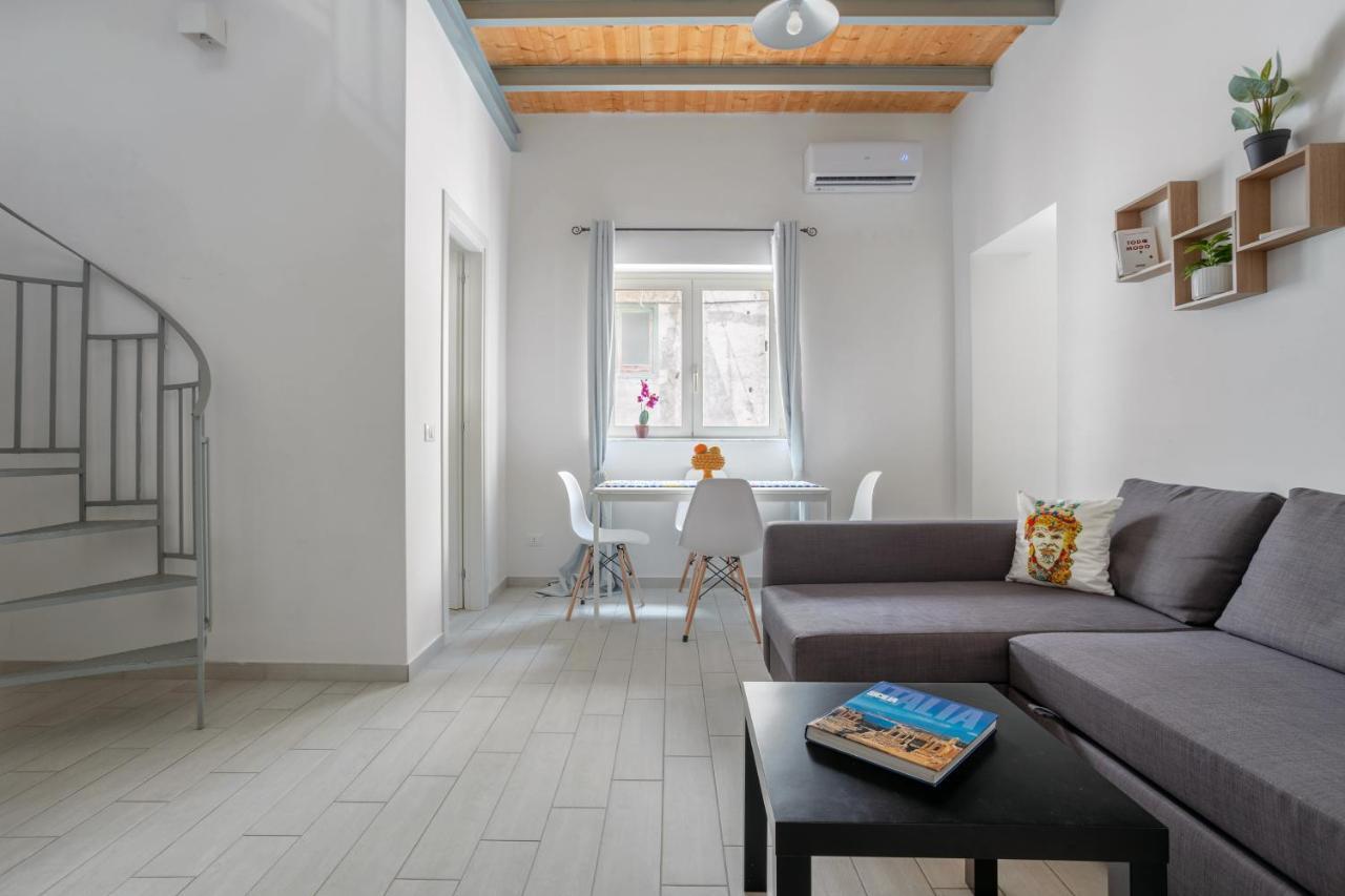 Casa Dei Quattro Canti B&B Palermo Exteriör bild